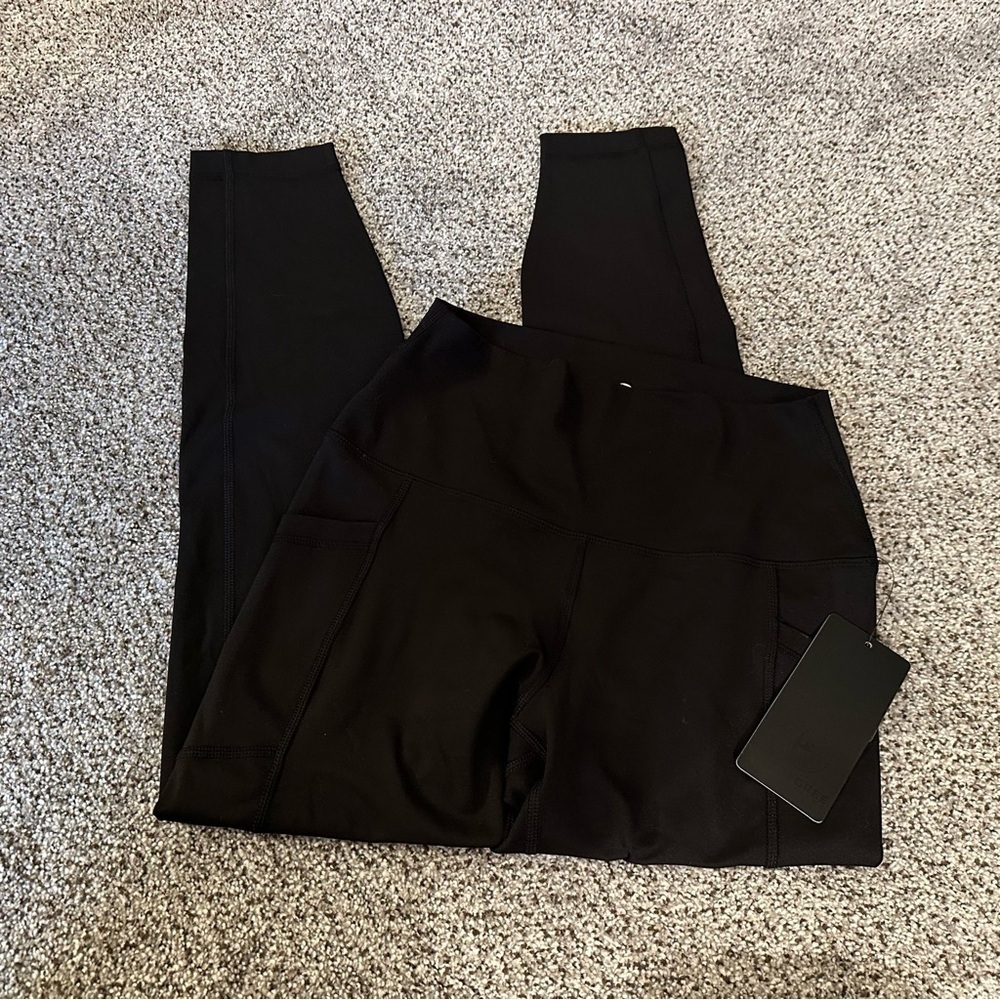 90 Degrees By Reflex M Black Banded Capri Slimming High Waist Leggings R $78 NWT - Picture 8 of 11